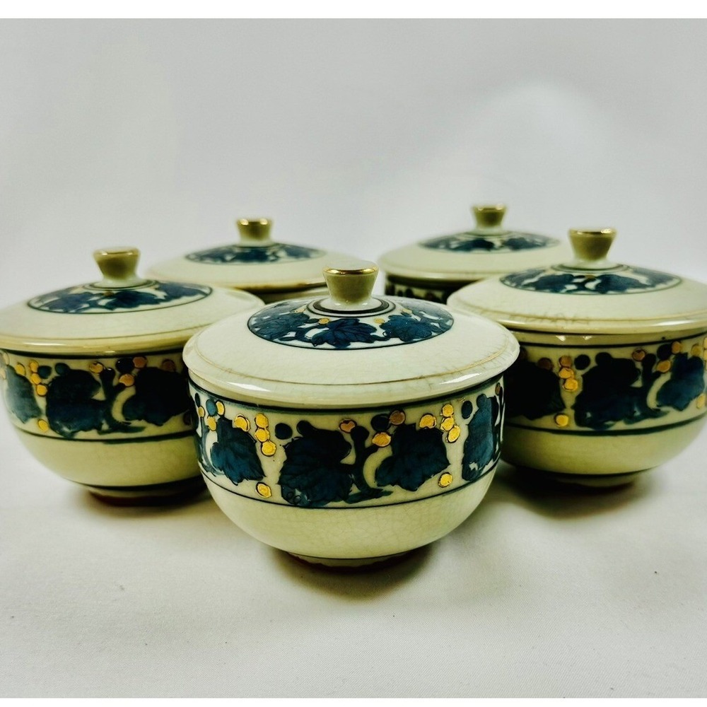 Set Of 5 Vintage Ceramic Lidded Rice Bowls Tea Cobalt Blue Floral Gold Trim CUTE